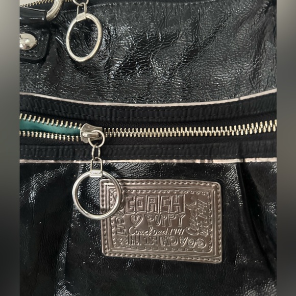 Coach Y2K Poppy Leather Shoulder Bag with Teal Lining & Silver Hardware - Picture 3 of 15